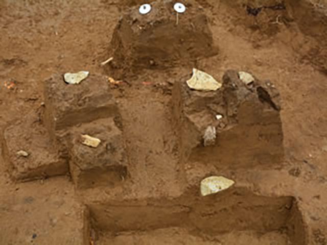h30_06_013.jpg