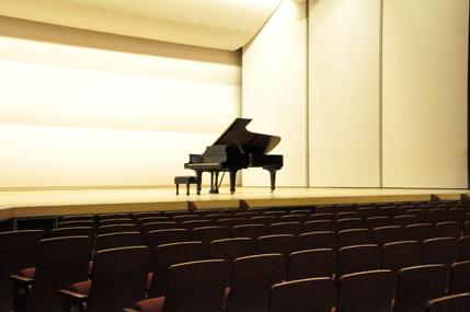 大ホール客席案内 施設案内 とうほう みんなの文化センター 福島県文化センター